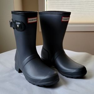 NIB Hunter Short Luna Waterproof Boot Sz 6